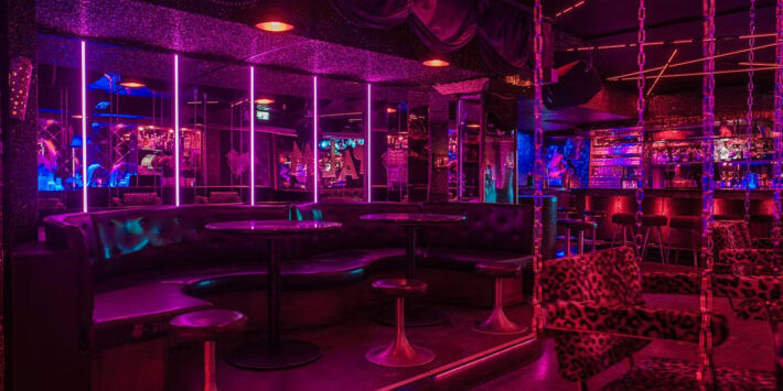 Münchens größte Tanz in den Mai Single Party